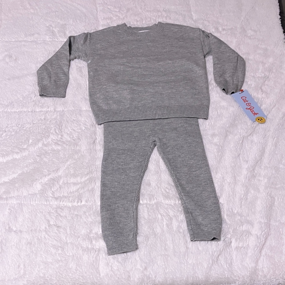 Cat & Jack Light Gray Kids Matching Set
